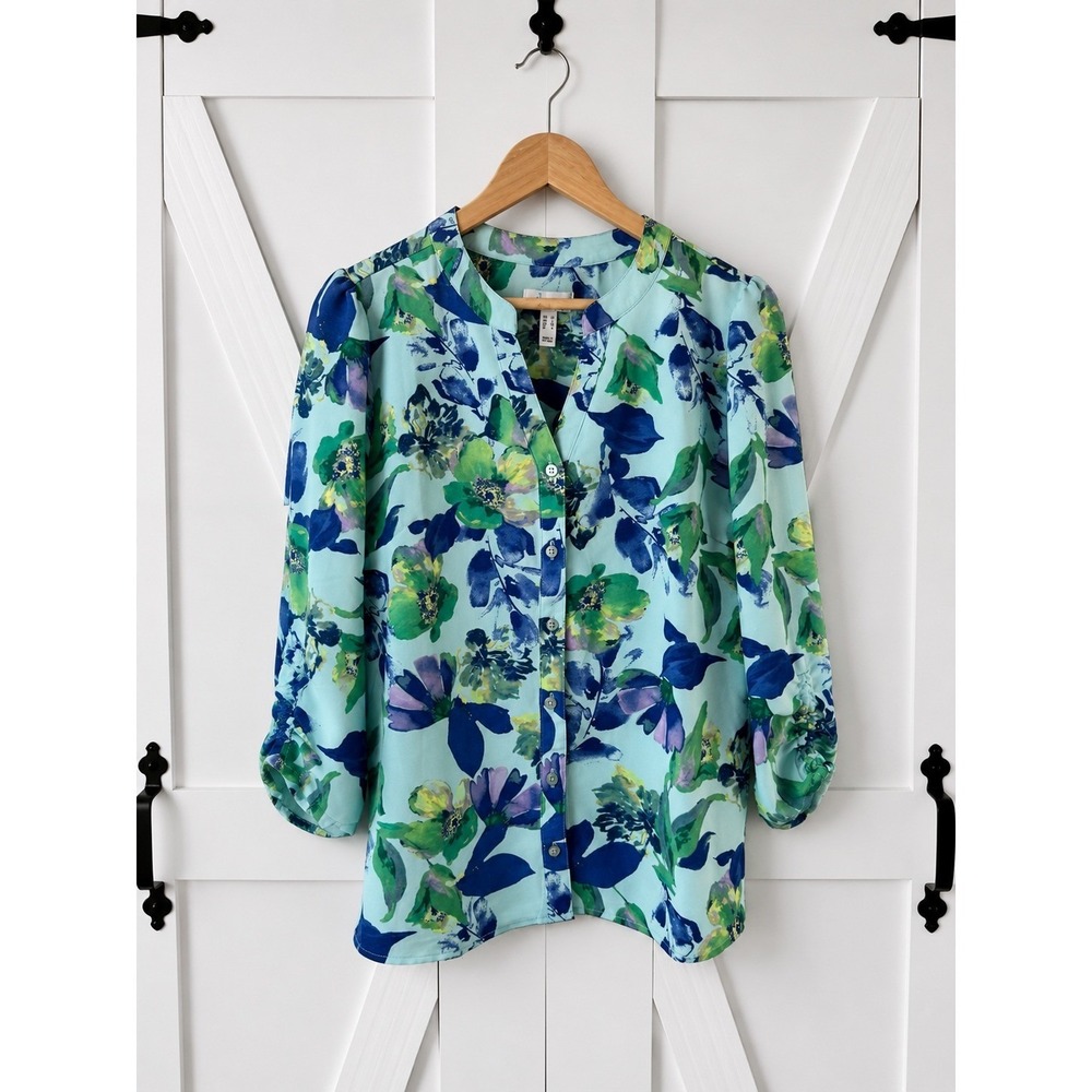 Denim & Co. Button Front Y-Neck Blouse Rouched 3/4 Sleeve Size M Blue Floral